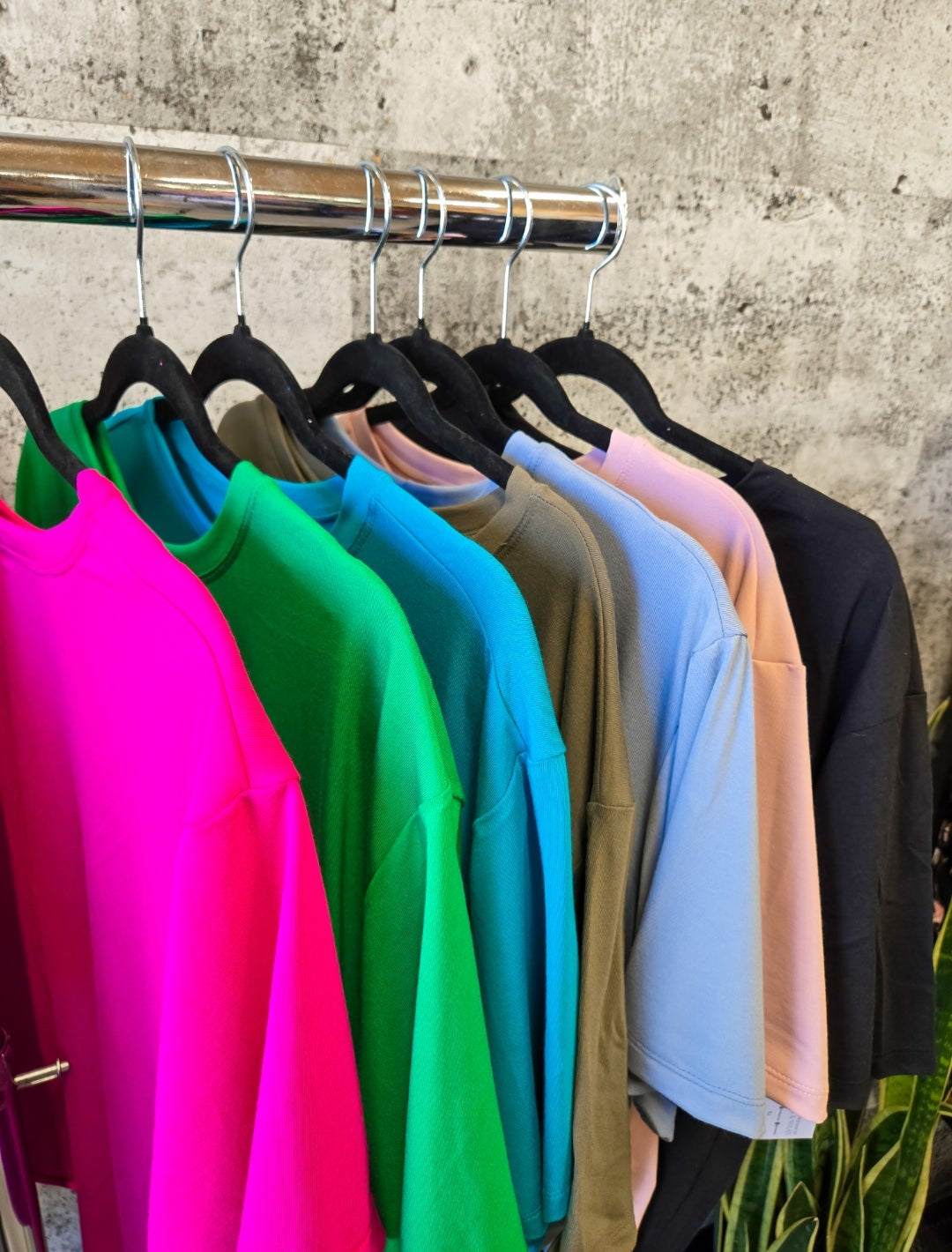 T-shirt crop prestige MomMe&Cie en bambou - Vert trèfle