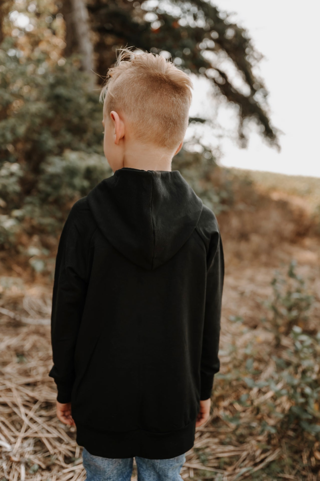 Hoodie enfant prestige MomMe&Cie en bambou - Noir. RETAIL