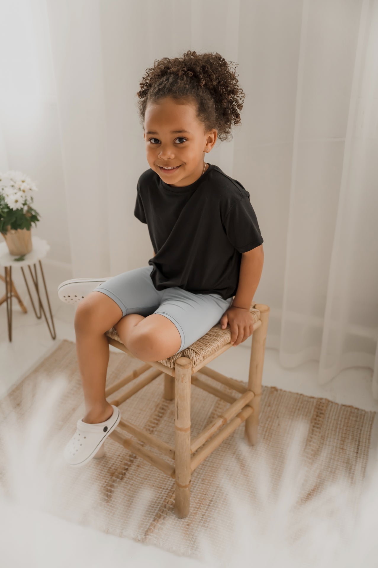 T-shirt crop enfant prestige MomMe&Cie en bambou - Noir