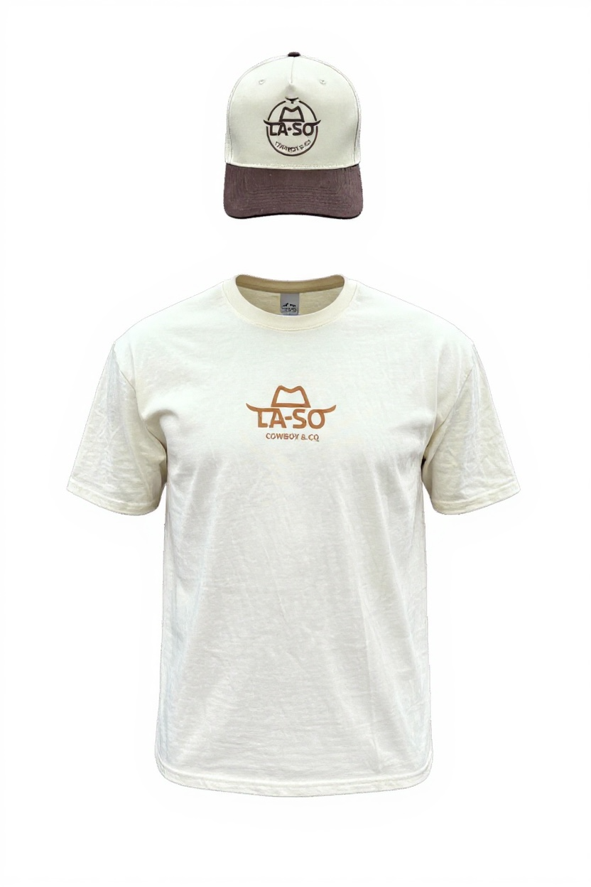 T-shirt premium ivoire, vue de face, avec imprimé de couleur caramel, logo La-So au centre de la poitrine