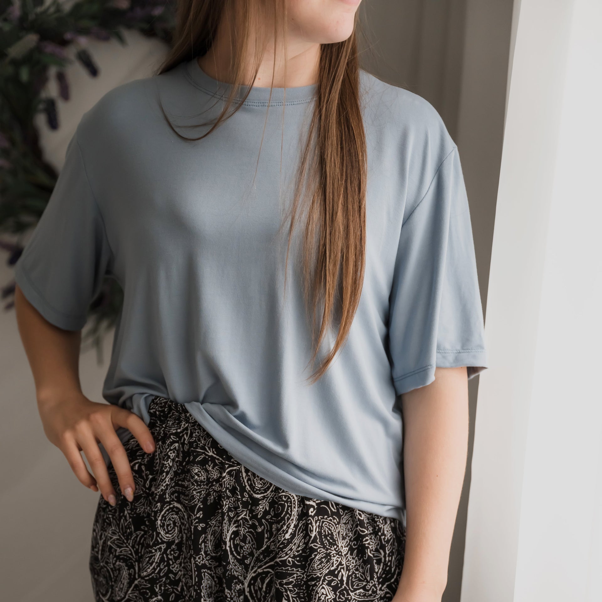 T-shirt unisexe prestige MomMe&Cie en french terry - Bleu ciel - Mélissa Poudrier