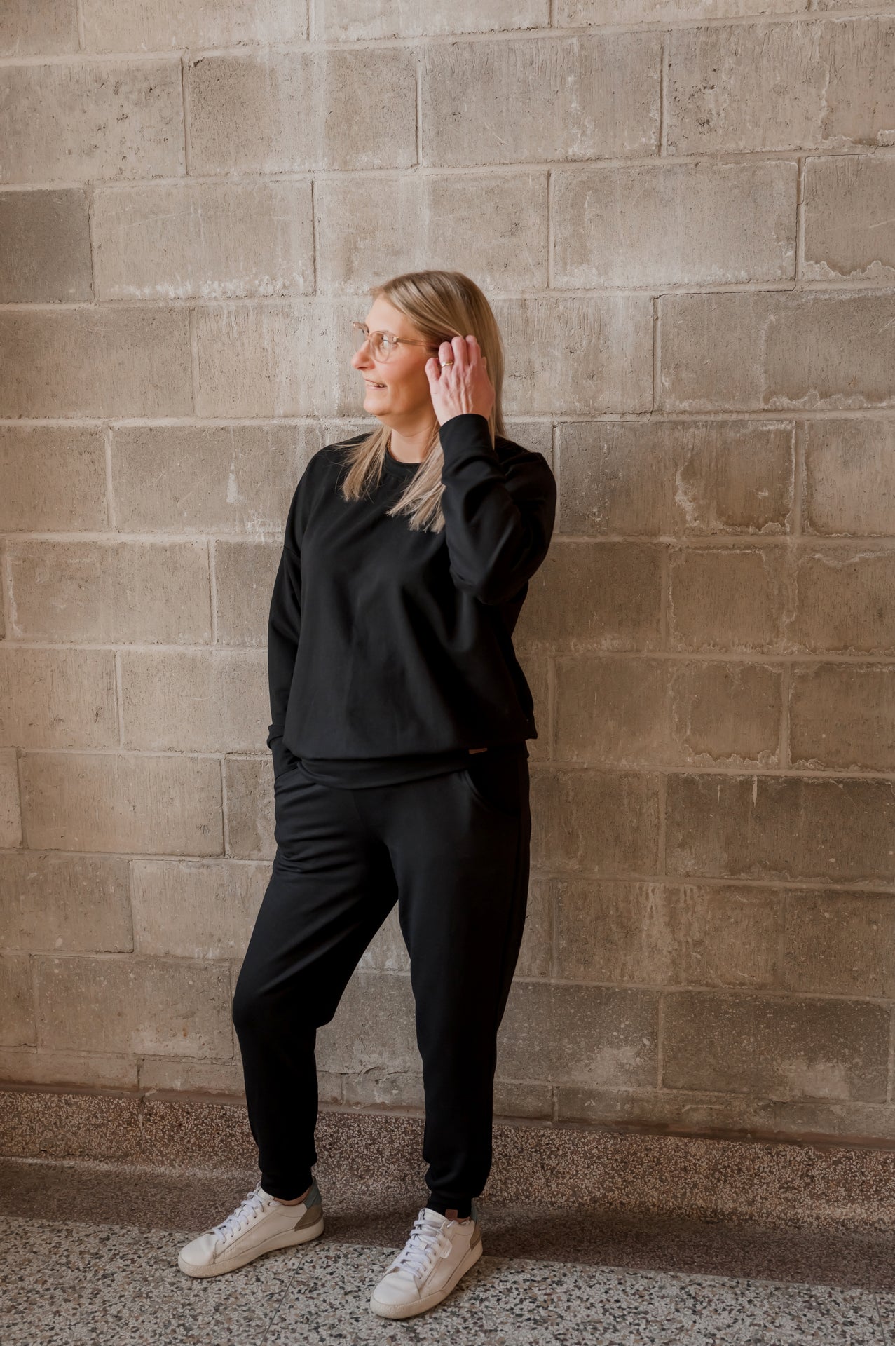 Crewneck femme prestige MomMe&Cie en bambou - Noir. RETAIL