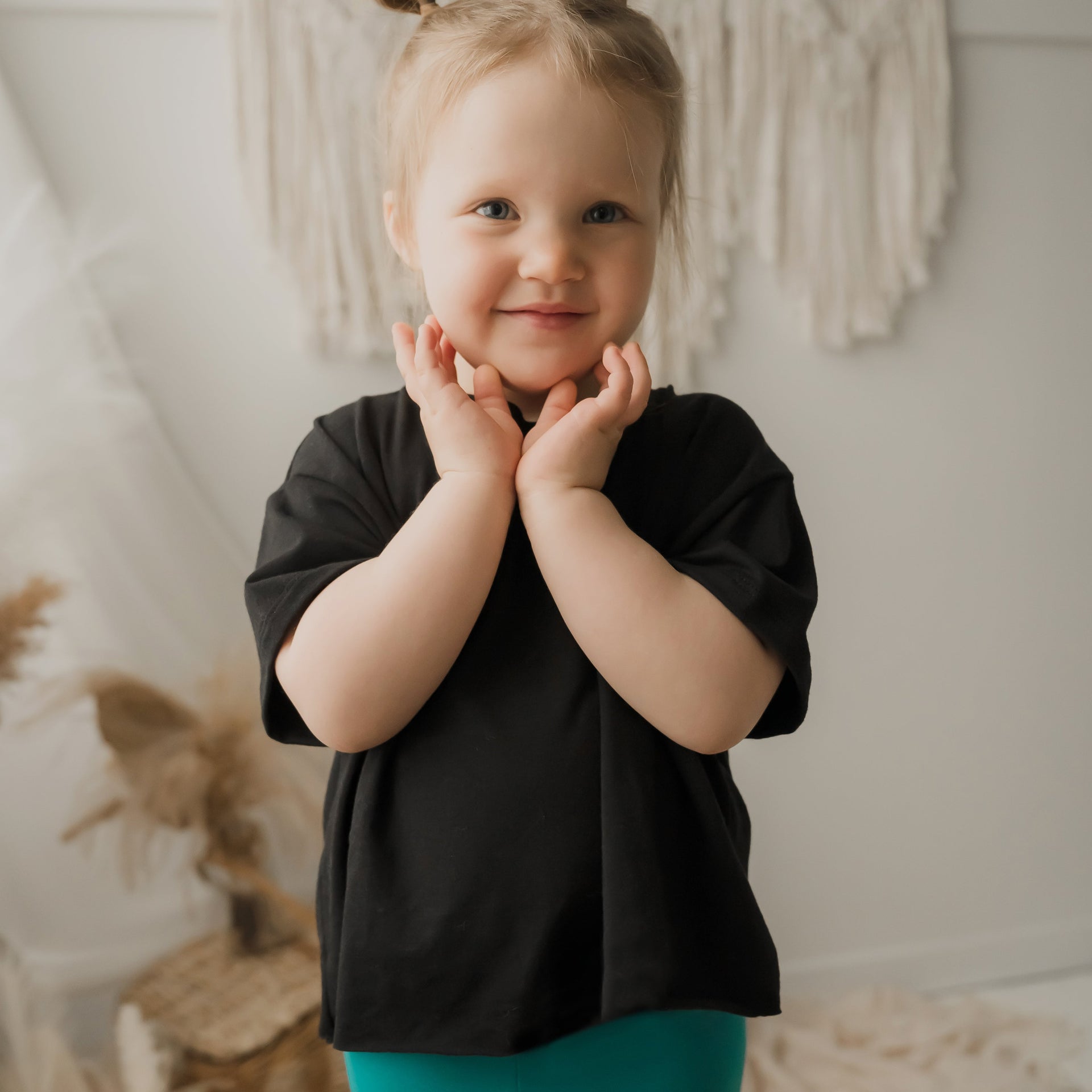 T-shirt crop enfant prestige MomMe&Cie en bambou - Noir