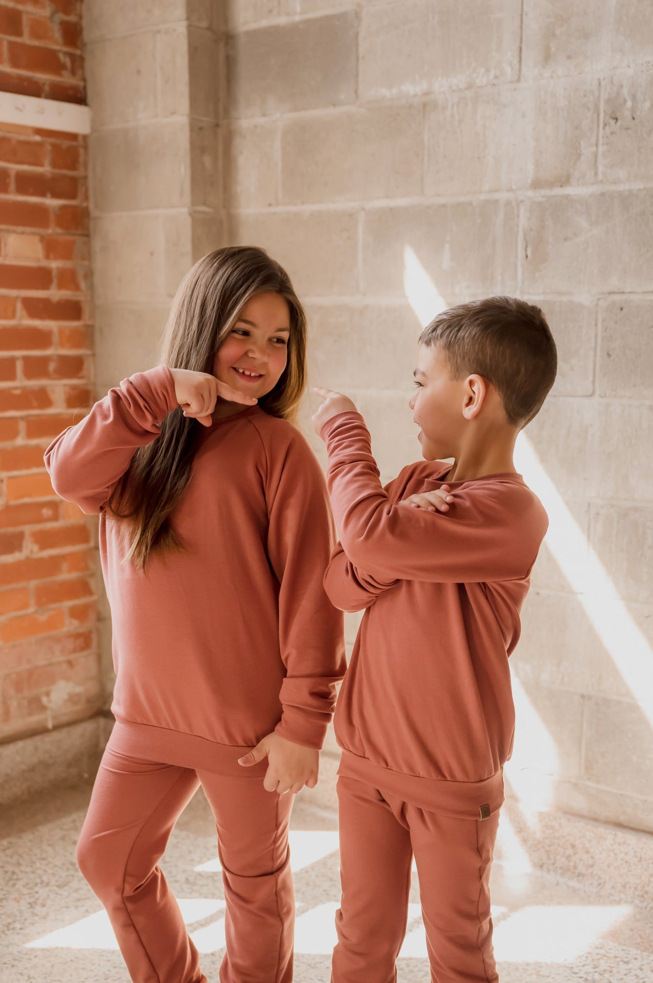 Crewneck enfant prestige MomMe&Cie en bambou - Rose brique