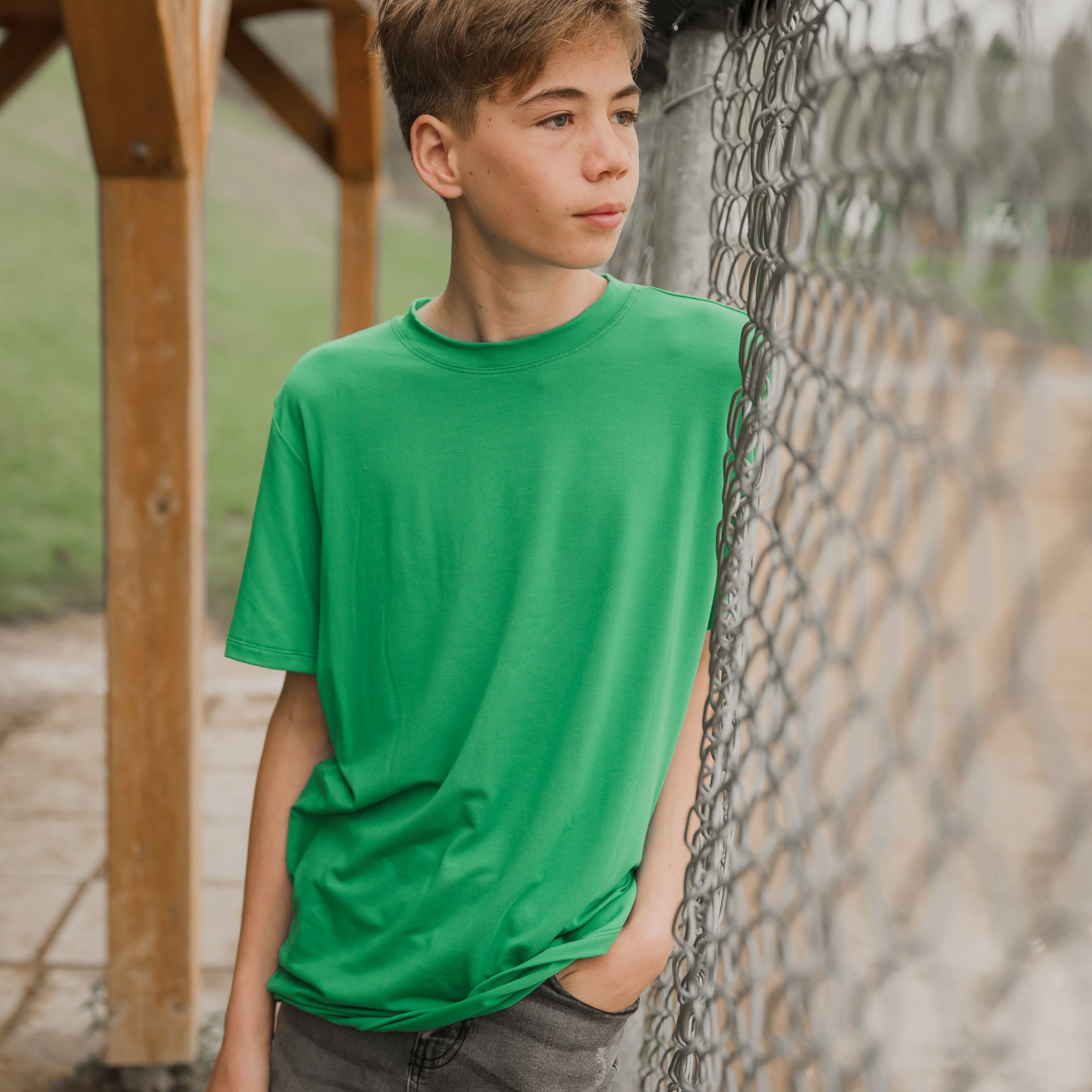 T-shirt unisexe prestige MomMe&Cie en bambou - Vert trèfle