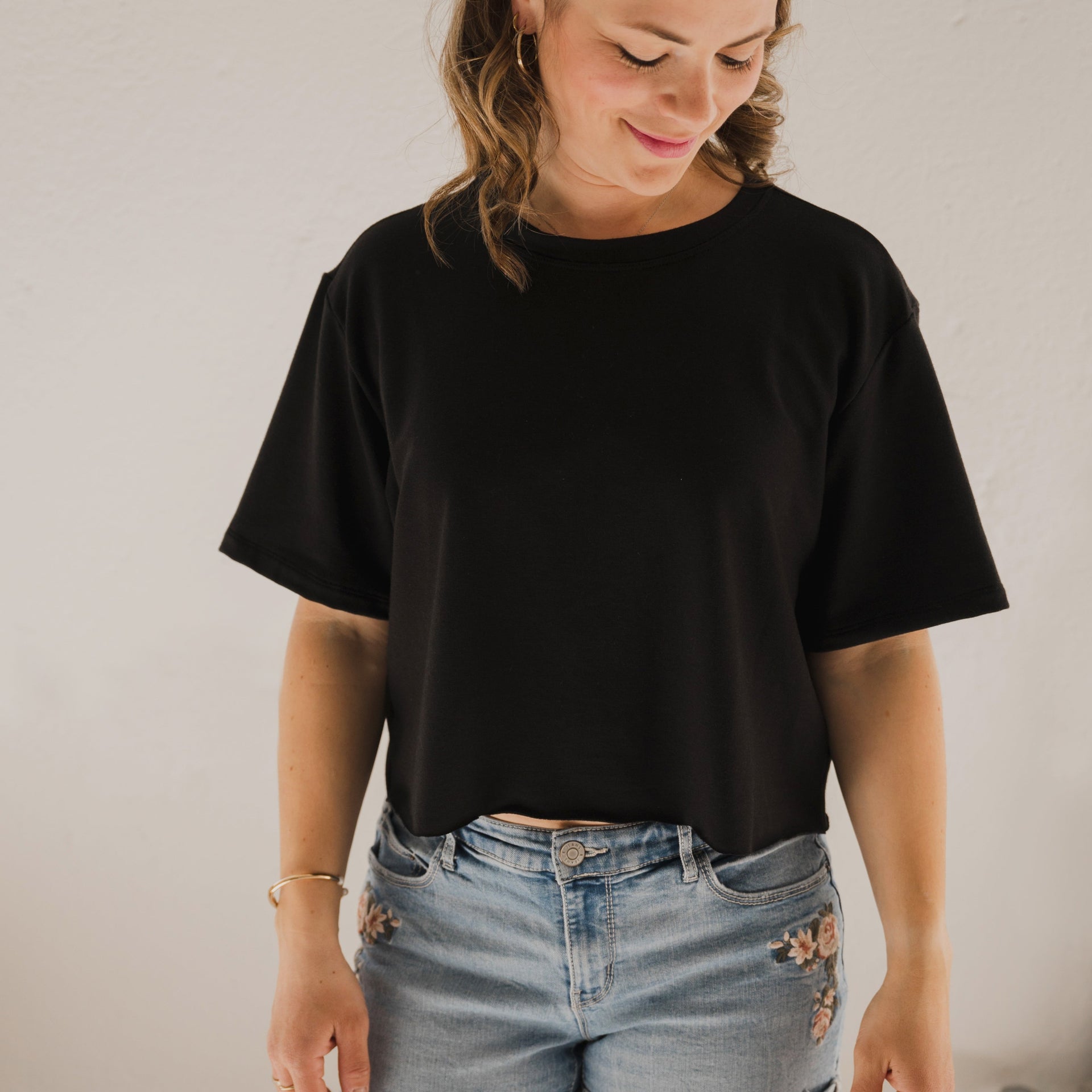 T-shirt Marie crop en bambou olive pour femme